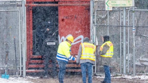 Anarxistlər Berlini qaranlığa qərq etdilər