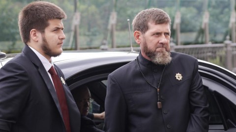 Kadırov postundan getməyə hazırlaşır