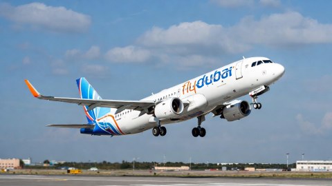 Daha bir aviaşirkət İrana reysləri təxirə saldı