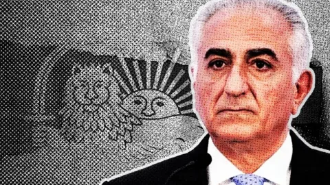 İranda insanları küçələrə çağıran Pəhləvi KİMDİR...