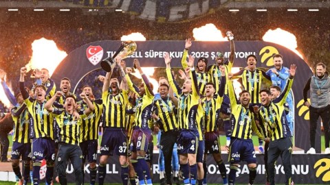 &ldquo;Fənərbağça&rdquo; futbolçularına 1,5 milyon&nbsp;mükafat verilib