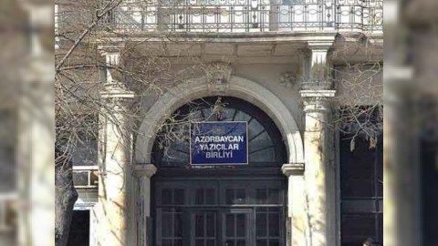 Yazıçılar Birliyi ölüdən də pul tələb edirmiş