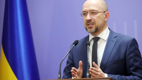Ukraynanın müdafiə naziri istefaya göndərildi
