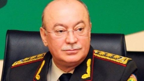 Kəmaləddin Heydərov generalı&nbsp;təqaüdə göndərdi - FOTO
