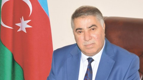 Dil gedərsə, kimlik də gedər