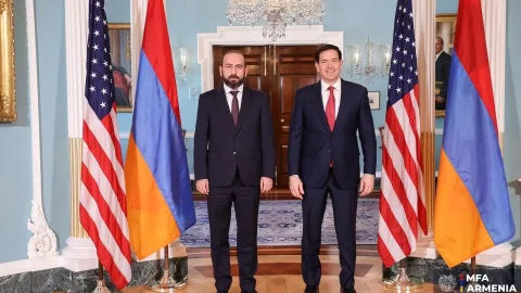 Mirzoyan Rubio ilə görüşdü