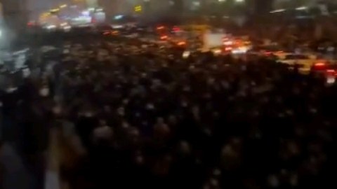 Tehran küçələrində böyük izdiham - GÖRÜNTÜLƏR