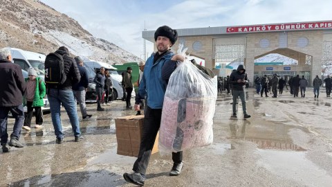 İran xalqı Türkiyəyə köç edir