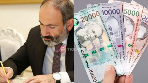 Paşinyan özünə pul mükafatı YAZDI