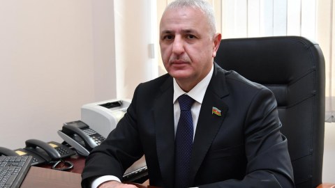 Davos Forumu beynəlxalq statusunu qoruyan nüfuzlu platformadır