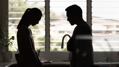 Səndən istifadə etdiklərini göstərən 6 əlamət - əksəriyyət bunu çox gec anlayır