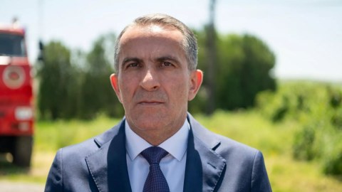 Dünən rəis təyin olundu - Bu gün general rütbəsi aldı