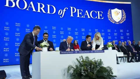 Trampın &ldquo;Sülh Şurası&rdquo;na bu ölkələr üzv oldu - SİYAHI