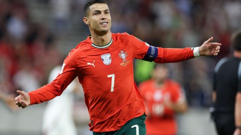 Ronaldu&nbsp;karyerasını bitirir - tarix açıqlandı