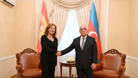 Baş nazir İspaniya&nbsp;Konqresinin sədri ilə görüşdü