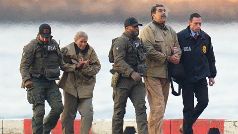 Rusiya Maduronun azad edilməsini tələb edir