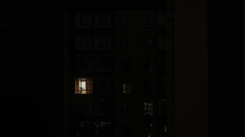 Kiyevdə 800 min insan işıqsızdır
