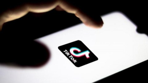 "TikTok"da söyüş söyən şəxsi həbs edildi
