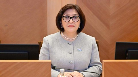 Sahibə Qafarova Əbu-Dabidə Forumunda