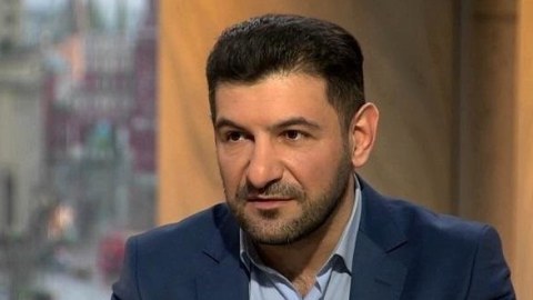 Rusiya Fuad Abbasovun kanalını "qara siyahı"ya saldı