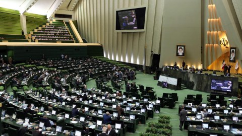 İran parlamenti Avropa ordularını terrorçu kimi tanıdı