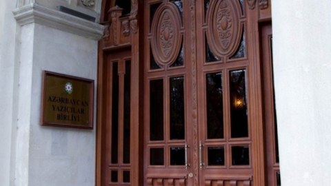 AYB-nin qələm əhlinə verdiyi möhlət başa çatdı: "Hələ gözləyirik"