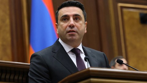 Simonyan sabah Moskvada olacaq