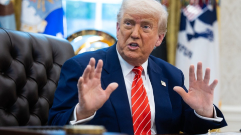 Trump again threatened Khamenei