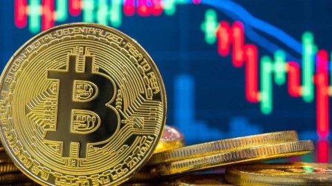 Bitkoin alanların pulu batır: Getdikcə ucuzlaşır