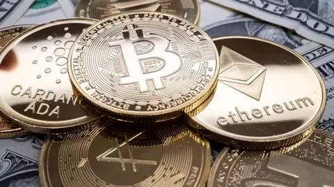 Bitkoin və &ldquo;Ethereum&rdquo;&nbsp;bahalaşıb