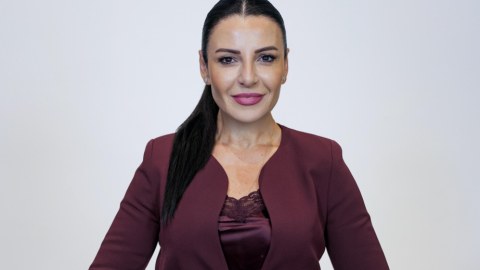 Baş nazirinin müavini&nbsp;məhkəmə qərarı ilə vəzifəsindən uzaqlaşdırıldı