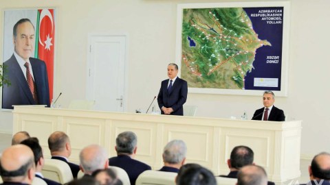 Natiq Əmirov yeni sədri kollektivə təqdim etdi - FOTOLAR