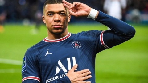 Mbappe PSJ-dən 6 milyon avro tələb edir