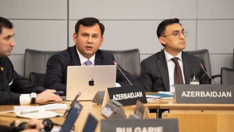 Beynəlxalq tədbirdə Azərbaycanın nəqliyyat əlaqələrindən&nbsp;danışıldı - FOTO