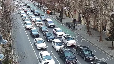 Paytaxtda tıxac olan küçələrin SİYAHISI