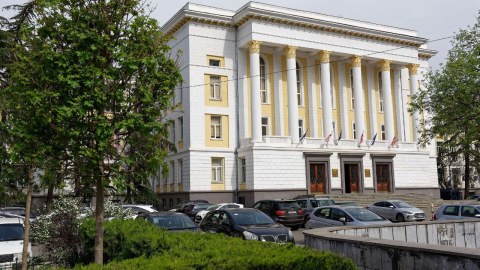 2 universitetin birləşdirilməsi ləğv olundu&nbsp;