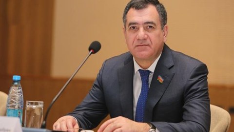 Bəzi valideynlər uşaq&nbsp;qidasına ayrılan vəsaiti repetitorlara yönəldir - DEPUTAT