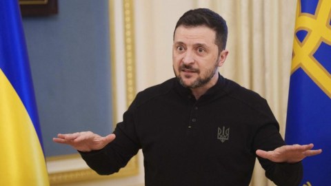 Ukrayna 15 maya prezident seçkisi təyin edəcək - İDDİA