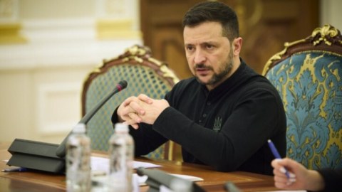 Zelenski: "Pis sazişdənsə, müharibəni davam etdirərik"