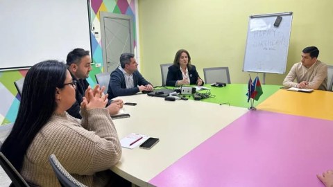 Mediada Azərbaycan dilinin qorunması ARB24-də müzakirə olundu - FOTO