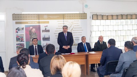 Rüstəm Xəlilov Marışlı kəndində səyyar görüş keçirib
