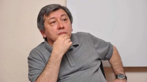 Altay Göyüşova hökm oxundu