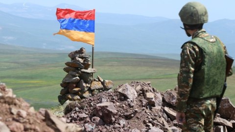 Ermənistanda Sərhəd Qoşunlarına zabit hazırlığı başladı