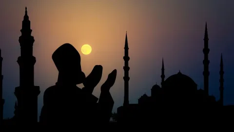 Namaz qılmayan şəxs oruc tuta bilərmi?