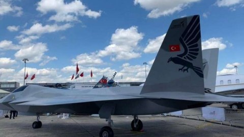 Türkiyə döyüş təyyarəs istehsal edəcək