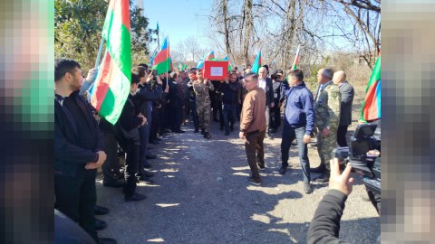 Bərdədə bir gündə ikinci şəhid torpağa tapşırıldı - FOTO