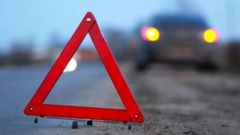 Gəncədə iki minik avtomobili toqquşub, xəsarət alanlar var