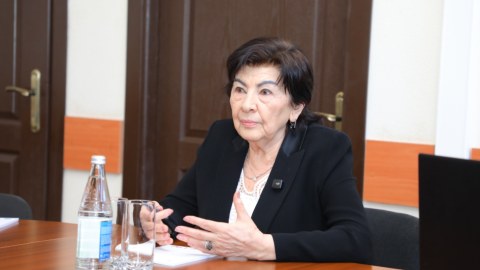 &ldquo;Nitqin gözəlliyi, orfoqrafiya qaydaları və ifadə-üslub xətaları&rdquo; mövzusunda&nbsp;təlim keçirilib