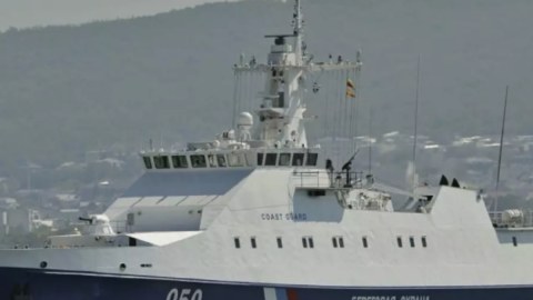 Rusiya ordusunun gəmiləri və təyyarələri HƏDƏFDƏ
