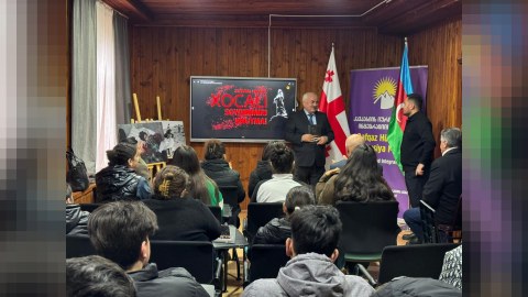 Bolnisidə Xocalı faciəsinin ildönümü -&nbsp;&ldquo;Böyüməyən uşaqlar&rdquo; kitabının təqdimatı